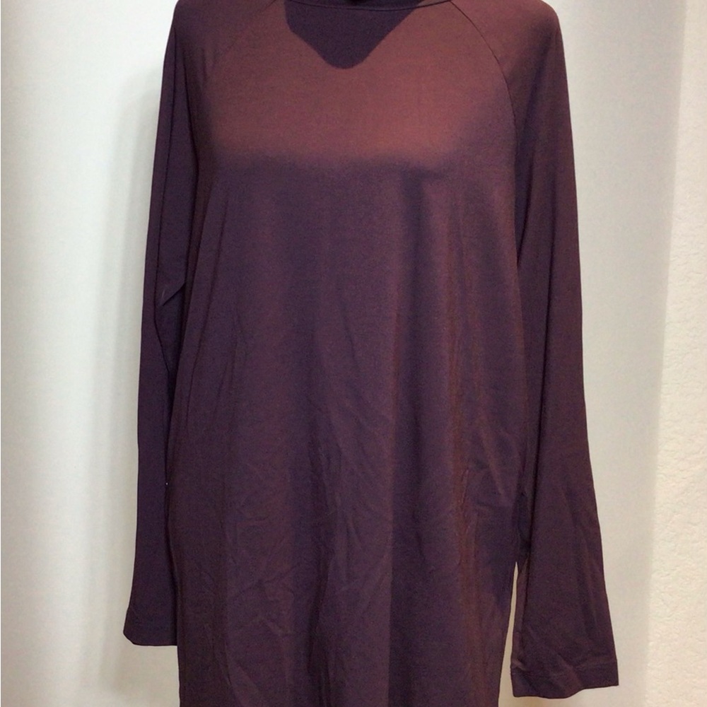 JJILL Wine Colored Long Sleeve Tunic Top